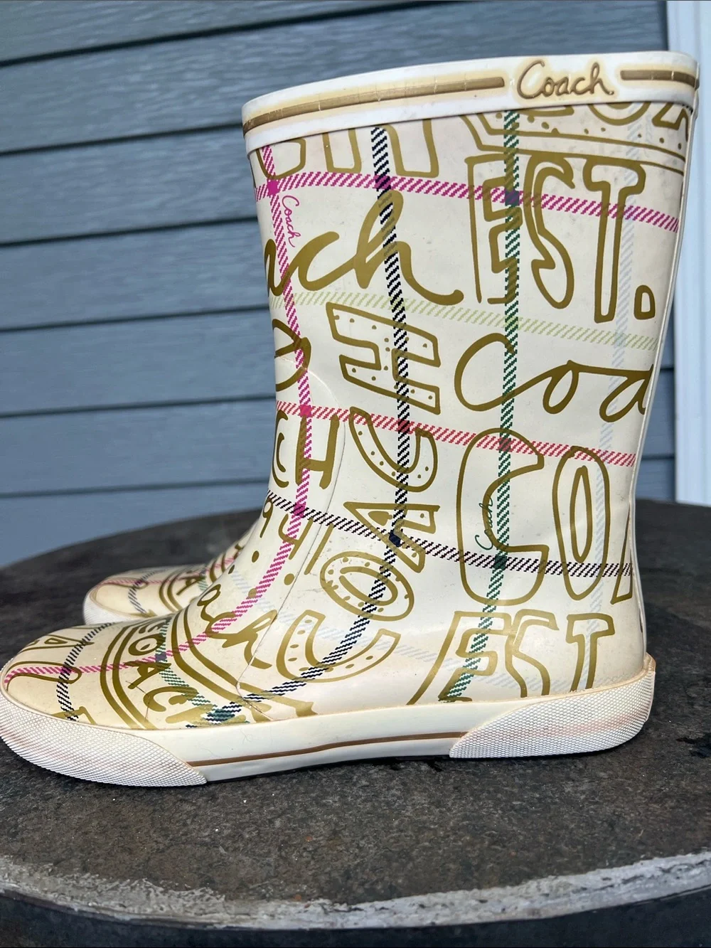 Coach Ursula Plaid & Gold Graffiti Waterproof Rain Boots Size 8